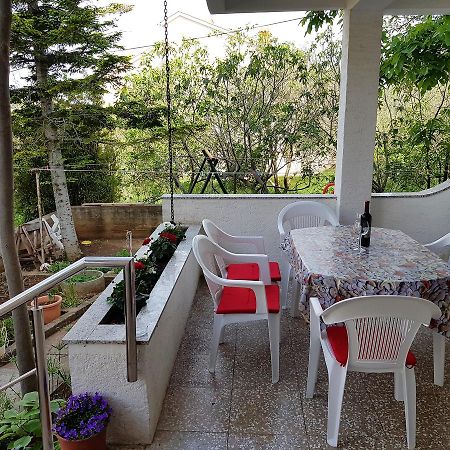 Apartments Monica Новаля Екстер'єр фото